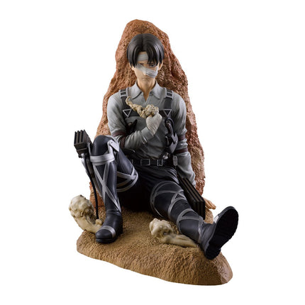 BANDAI Attack on Titan - Levi (Battle of Heaven and Earth) Statue