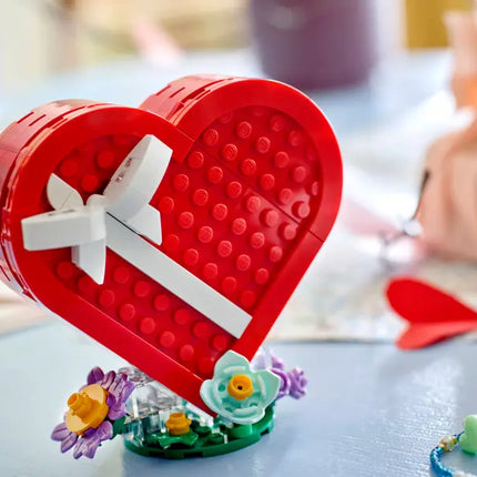 LEGO Celebration Series Valentine's Day Box 40759