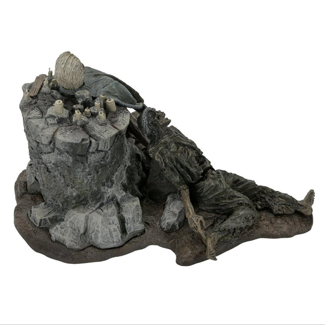 NECA Friday The 13th: The Game Dioramas - Pamela Shrine - Action Figure