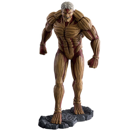 BANDAI Attack on Titan - Armored Titan (Battle of Heaven and Earth) Statues