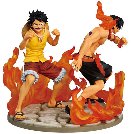 BANDAI One Piece - Ace & Luffy (Dramatic Memories) Revible Moment - Statue