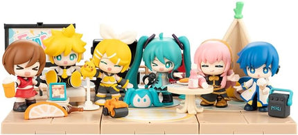 BLOKEES DaaVibe 01 Series - Hatsune Miku - Terrace Party - Display of 6 - Model Kits