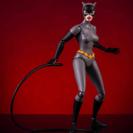 MONDO DC Batman The Animated Series: Catwoman - Action Figure