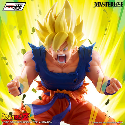 BANDAI Dragon Ball Z - Super Saiyan Son Goku (Battle of the Super Saiyan) Statue