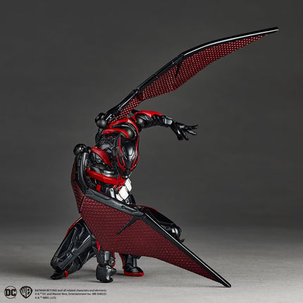 KAIYODO Revoltech Amazing Yamaguchi: Batman Beyond - Action Figure