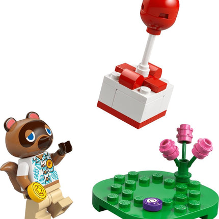 LEGO Animal Crossing Tom Nook and Flying Present (33 Pieces) 30731