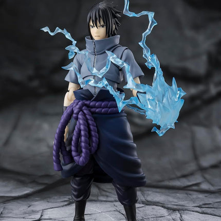 TAMASHII NATIONS Naruto - Sasuke Uchiha (Solitary Shinobi) Action Figure