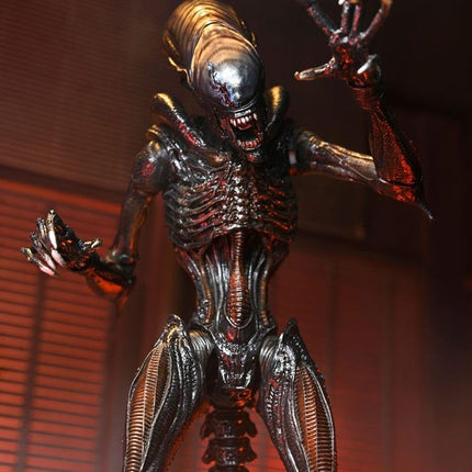 Alien: Romulus 7" Scale Figures - Ultimate Scorched Xenomorph
