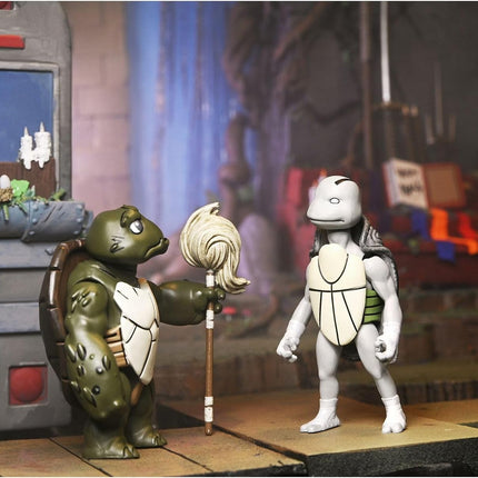 NECA TMNT The Last Ronin (The Lost Years) Casey Marie, Baby Odyn & Uno - Action Figure