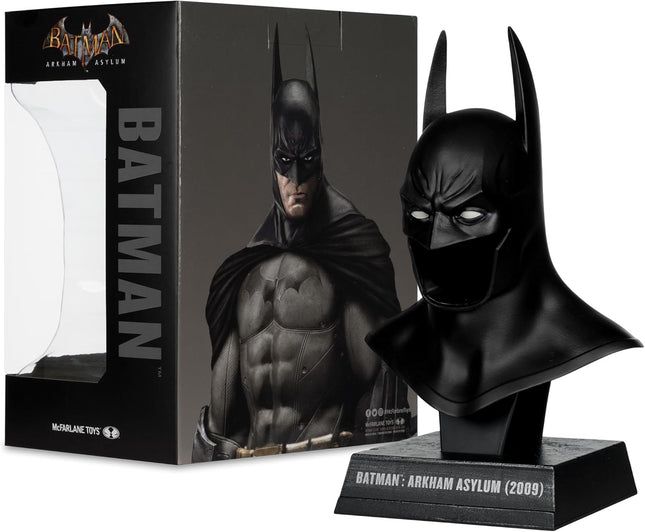 McFarlane DC Comics Prop Replicas Batman Cowls (Arkham Asylum)