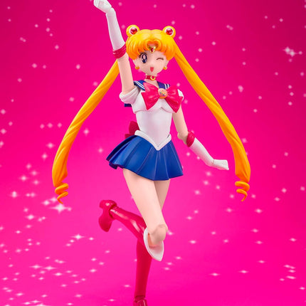 TAMASHII NATIONS Sailor Moon (Crystal Star Compact Edition) Action Figure