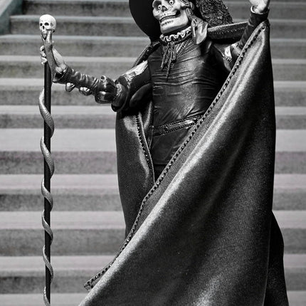 NECA Phantom Of The Opera (1925) (Masque Of The Red Death) -  Action Figure