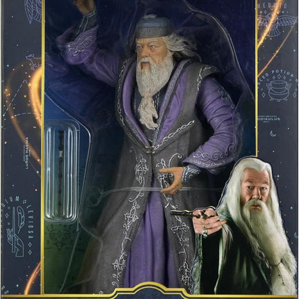 NECA Harry Potter - Professor Albus Dumbledore - Legacy Collection Action Figure