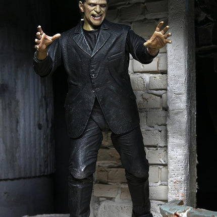 NECA Universal Monsters - Ultimate Frankenstein's Monster (Color) Action Figure