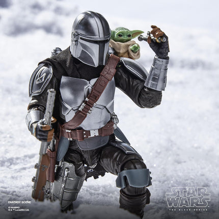 Hasbro STAR WARS Series The Mandalorian & Grogu Deluxe Collectible Action Figure