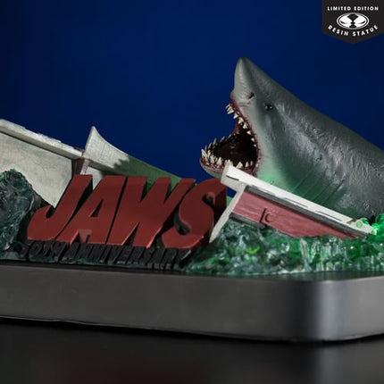 MCFARLANE Jaws Statues - 50th Anniversary Light Up Base (Resin)