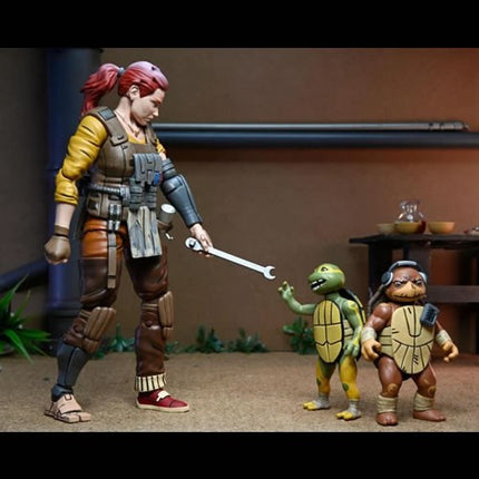 TMNT Grammy April with Baby Yi & Moja The Last Ronin - The Lost Years