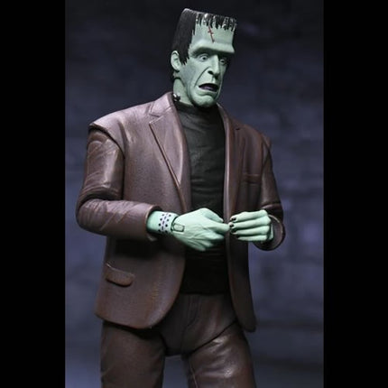 NECA The Munsters (1964 TV Series) - Ultimate Herman Munster Action Figure