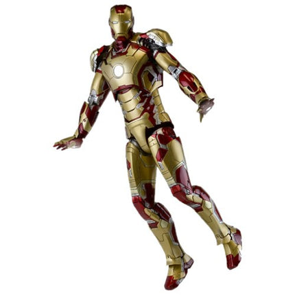NECA Marvel Iron Man 3 1/4 Scale Iron Man (Mark 42) Action Figure