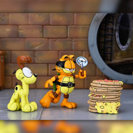 NECA TMNT - Archie Comics x Garfield - Ultimate Garfello w/ Odie