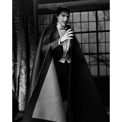 NECA Universal Monsters - Ultimate Dracula (Carfax Abbey) Action Figure