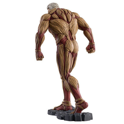 BANDAI Attack on Titan - Armored Titan (Battle of Heaven and Earth) Statues