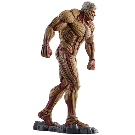 BANDAI Attack on Titan - Armored Titan (Battle of Heaven and Earth) Statues