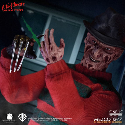 MEZCO One:12 Nightmare On Elm Street - Freddy Krueger - Action Figure